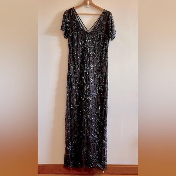 Pisarro Nights Beaded Mesh Column Gown in Slate Gray - Size 10 - Picture 3 of 16